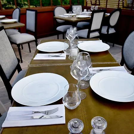 Bed and Breakfast La Grange Aux Peintres